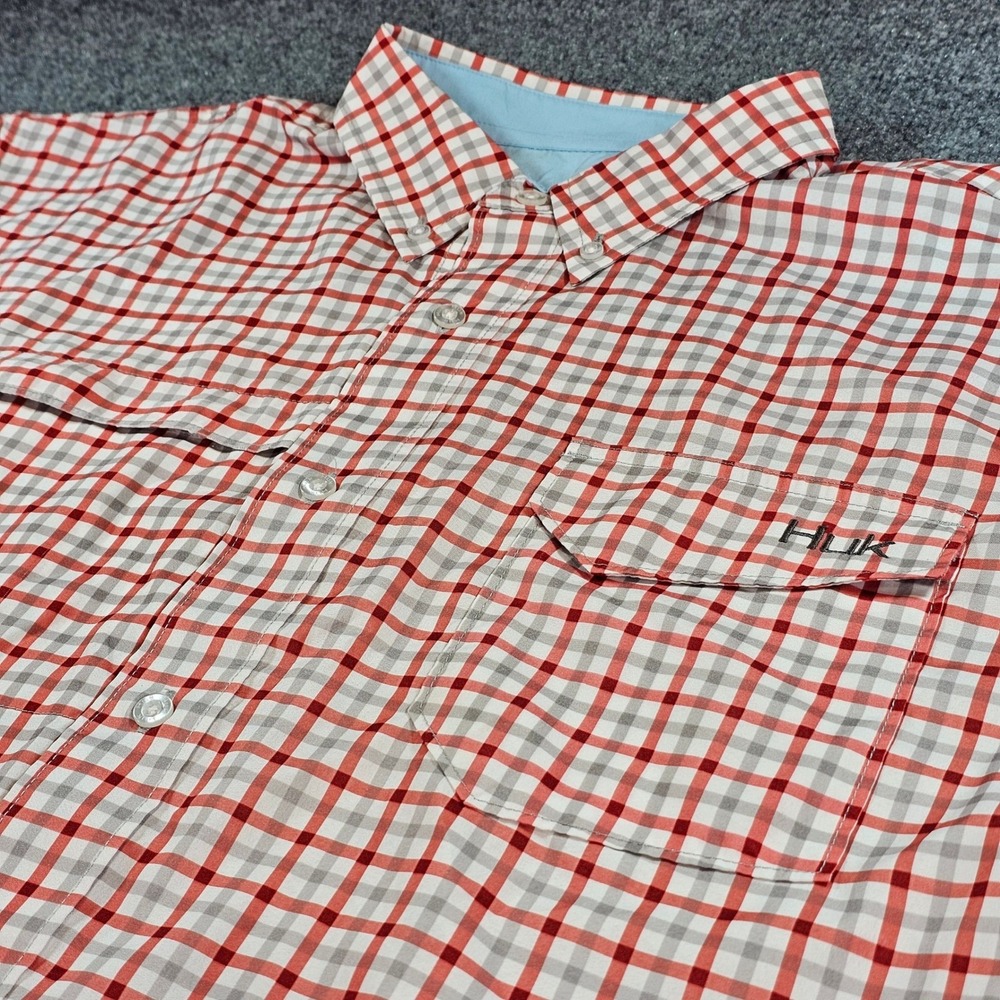 Huk Performance Men's Large Red Plaid Long Roll Up Sleeve Button Down Fishing